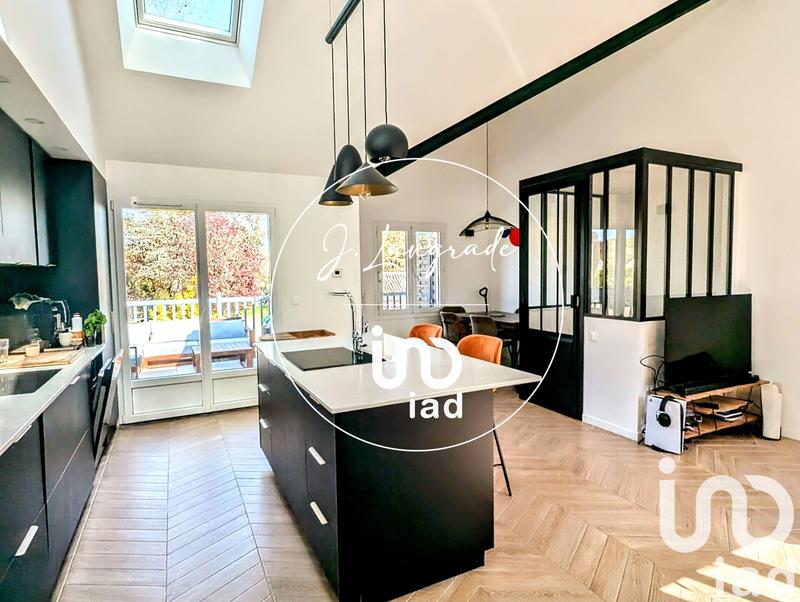 Maison - 95 m² - 4 pièces