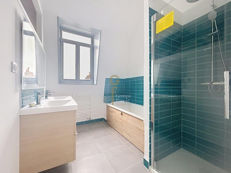 Duplex - 118 m² - 4 pièces