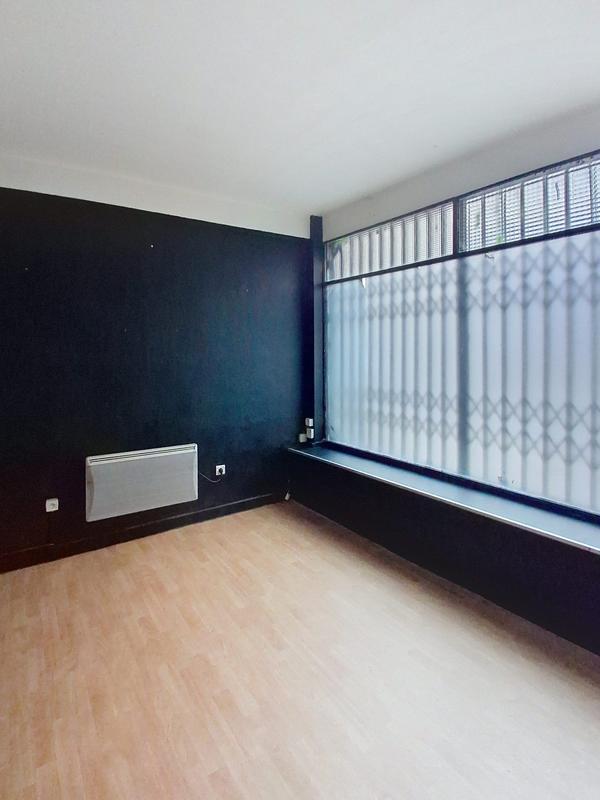 Local commercial - 21 m² - 1 pièce