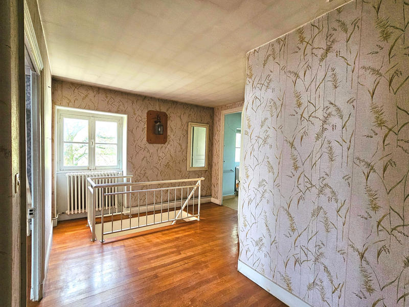 Appartement - 287 m² - 9 pièces