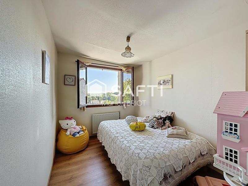 Maison - 162 m² - 7 pièces