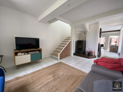 Maison - 84 m² - 5 pièces