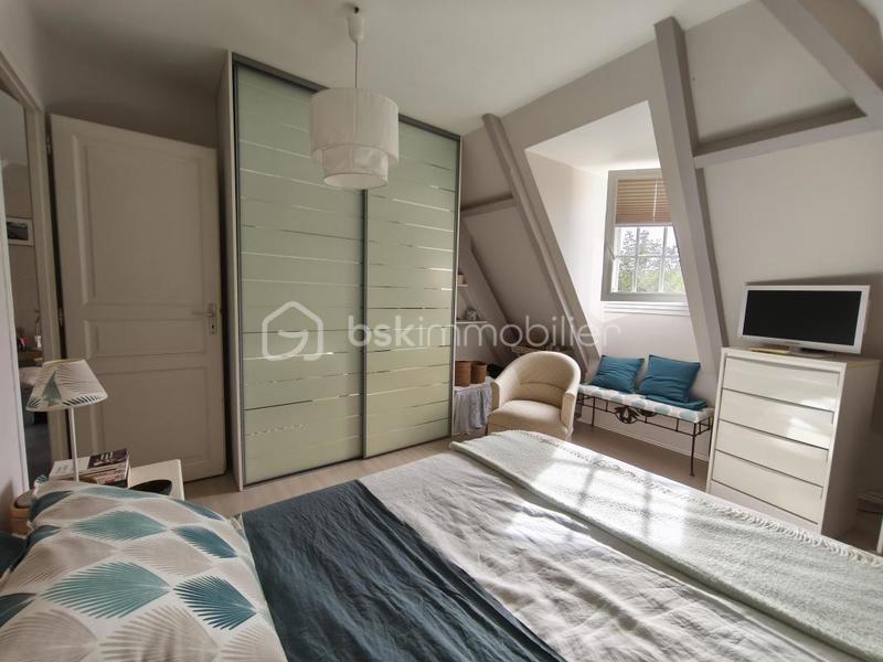 Maison d'architecte - 131 m² - 4 pièces