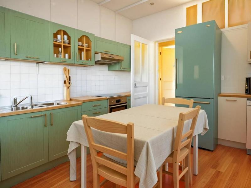 Maison - 94 m² - 5 pièces