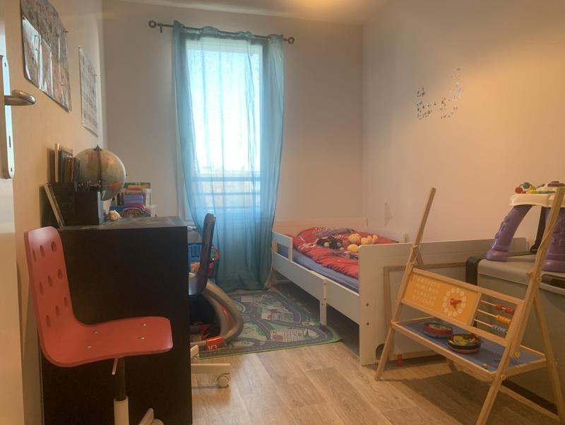 Appartement - 79 m² - 5 pièces