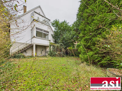 Maison - 94 m² - 5 pièces