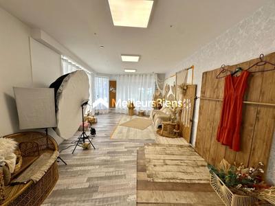 Immeuble - 160 m² - 6 pièces