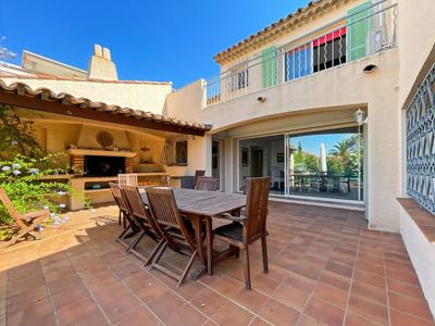 Maison - 175 m² - 6 pièces