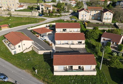 Maison - 86 m² - 4 pièces