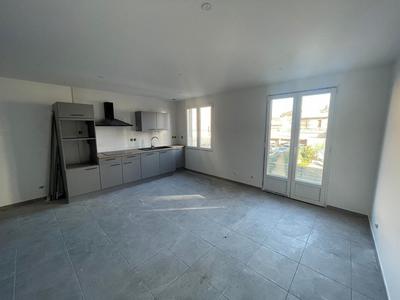 Maison - 111 m² - 5 pièces