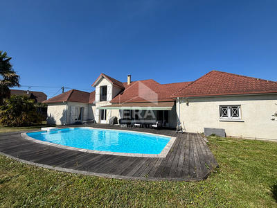 Maison - 157 m² - 4 pièces