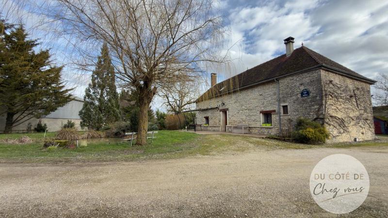 Propriété - 128 m² - 4 pièces