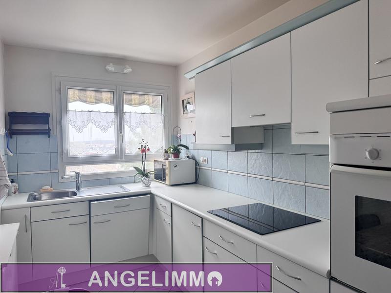 Appartement - 86 m² - 4 pièces