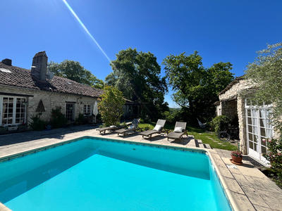 Maison - 172 m² - 7 pièces