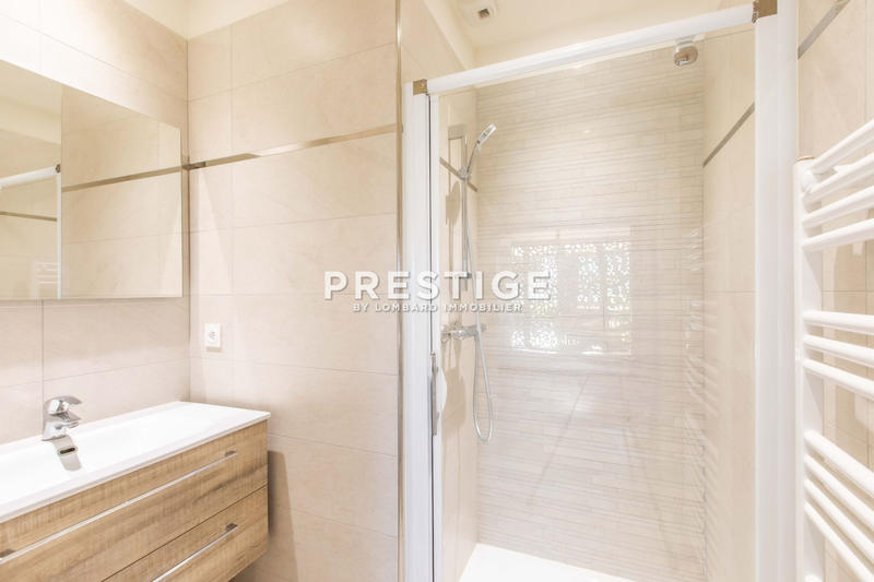 Maison - 143 m² - 6 pièces