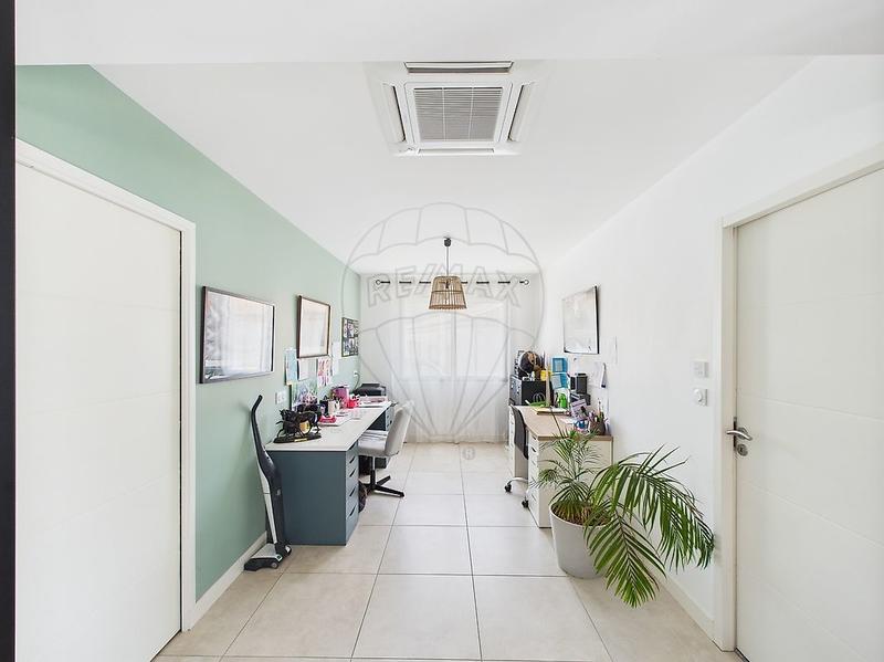 Villa - 245 m² - 7 pièces