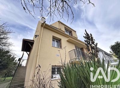 Maison - 161 m² - 6 pièces