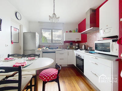 Appartement - 110 m² - 4 pièces