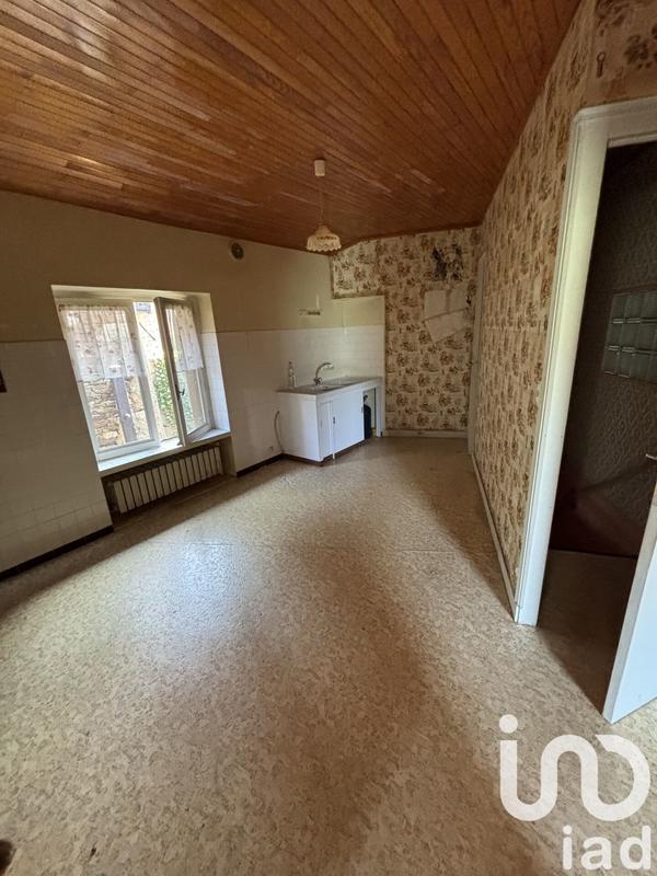 Maison de village - 180 m² - 13 pièces