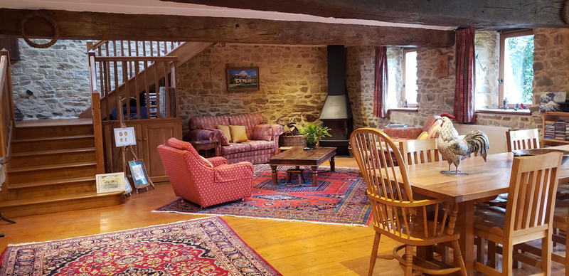 Maison - 320 m² - 8 pièces