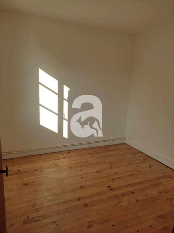 Maison ancienne - 97 m² - 4 pièces