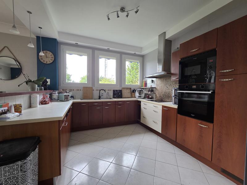 Maison - 164 m² - 8 pièces