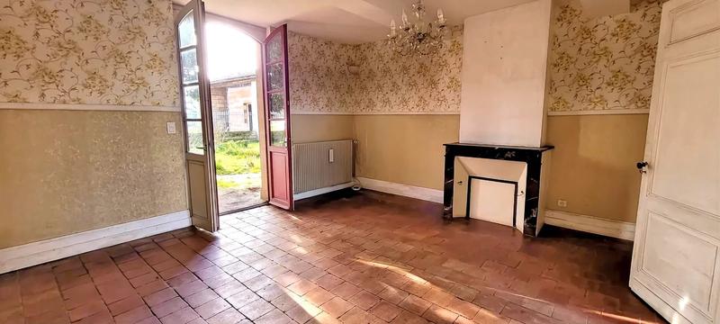 Maison - 260 m² - 8 pièces