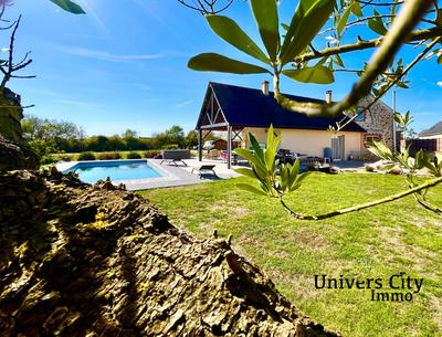 Maison - 159 m² - 6 pièces