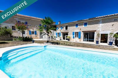 Maison - 228 m² - 6 pièces