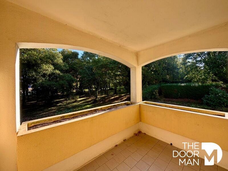 Appartement - 84 m² - 3 pièces