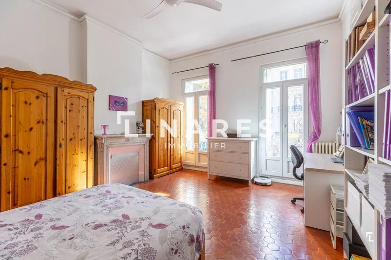 Appartement - 112 m² - 4 pièces