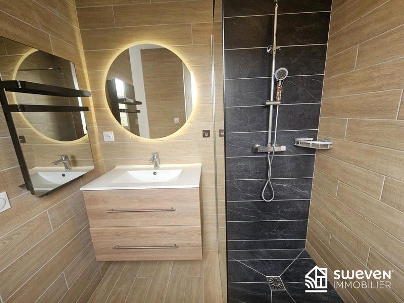 Maison - 87 m² - 4 pièces