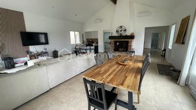 Maison - 138 m² - 5 pièces