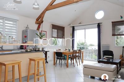 Maison en pierre - 165 m² - 8 pièces
