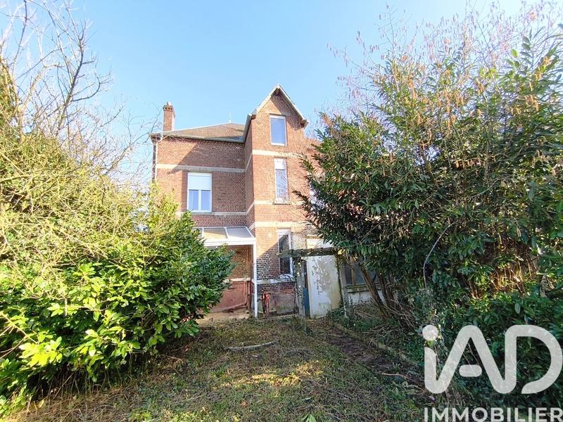 Maison - 198 m² - 8 pièces