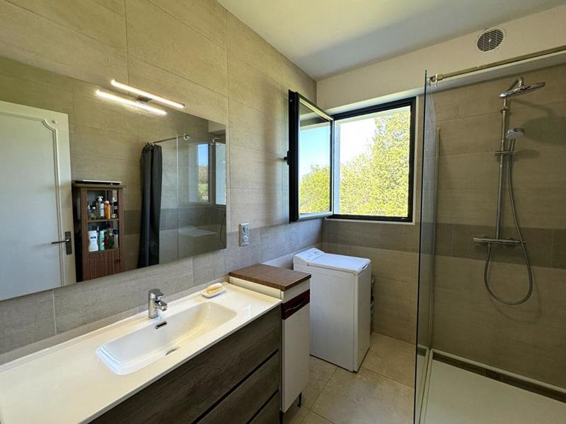 Maison - 215 m² - 7 pièces