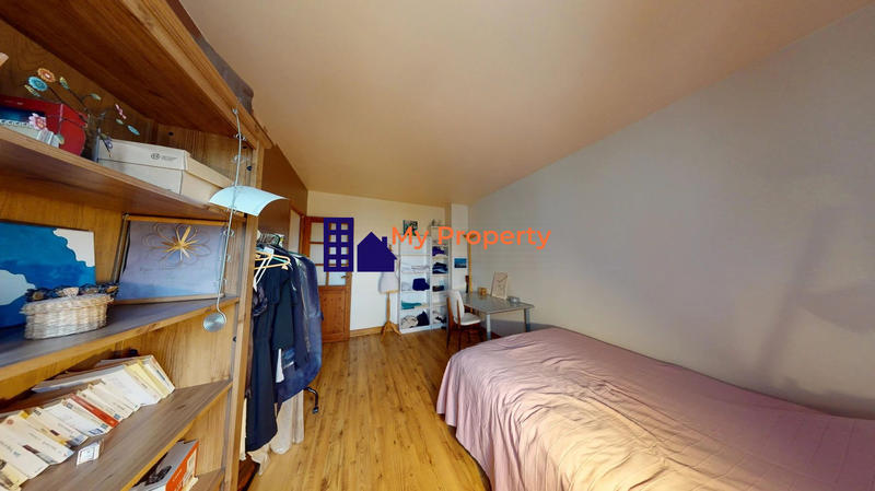 Appartement - 80 m² - 5 pièces