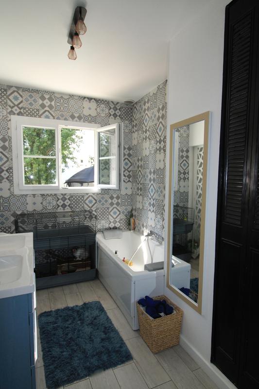 Maison - 220 m² - 7 pièces