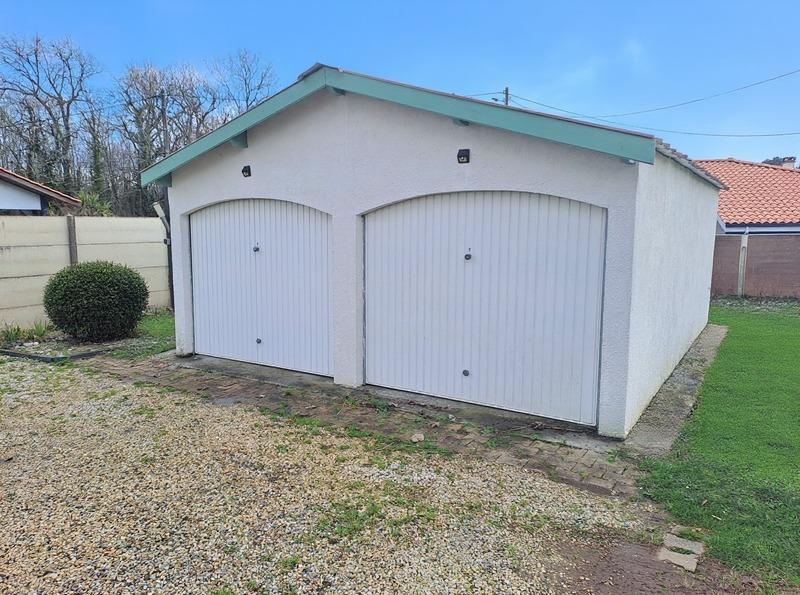 Maison - 196 m² - 7 pièces