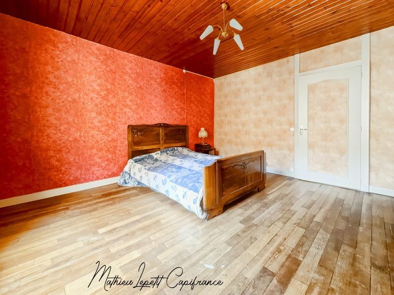 Maison - 264 m² - 8 pièces