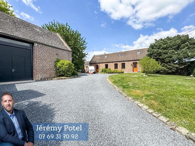 Longère - 131 m² - 6 pièces