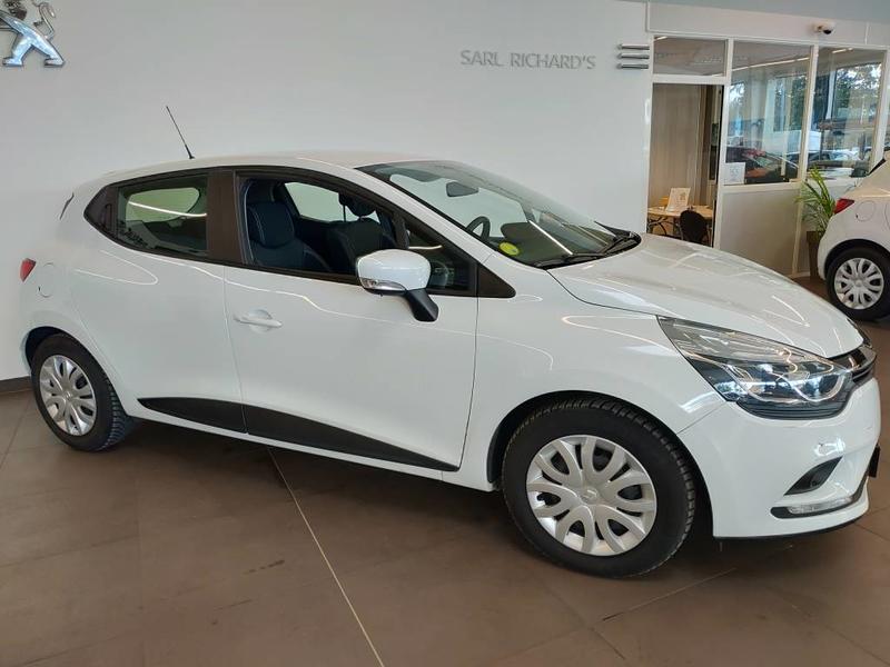 Renault Clio IV Business dCi 75