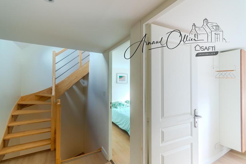 Maison - 92 m² - 6 pièces