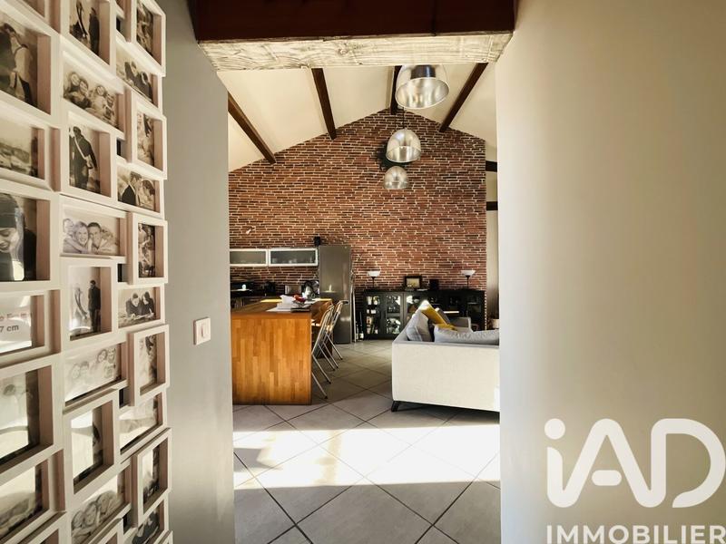 Appartement - 85 m² - 3 pièces