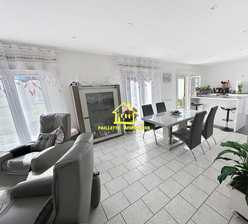 Maison - 100 m² - 4 pièces