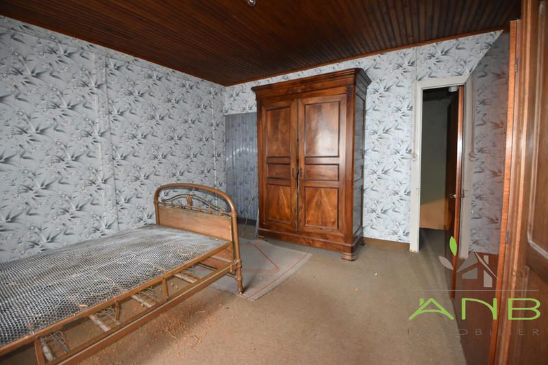 Maison - 120 m² - 9 pièces