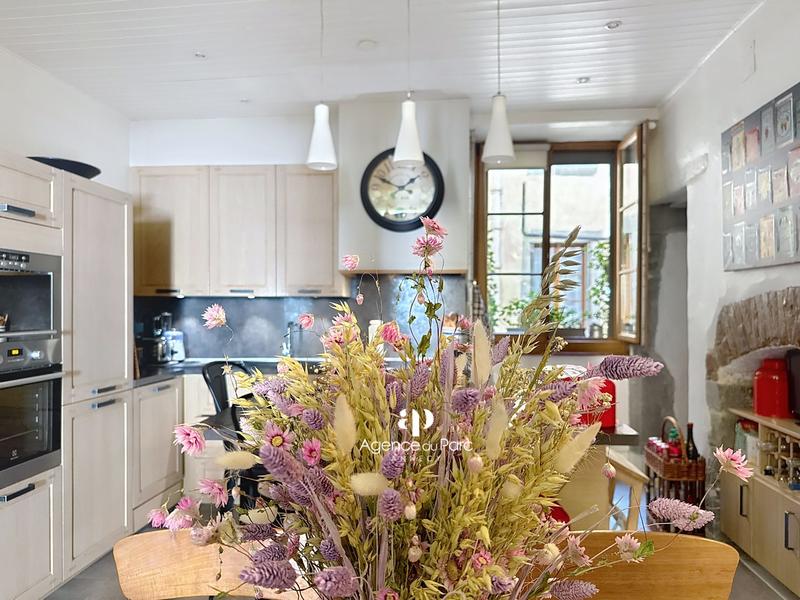 Appartement - 107 m² - 3 pièces