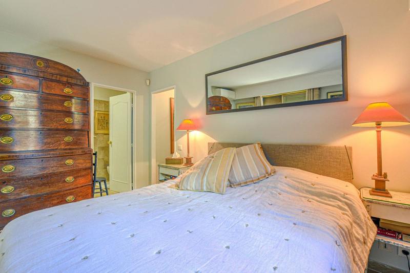 Appartement - 90 m² - 3 pièces