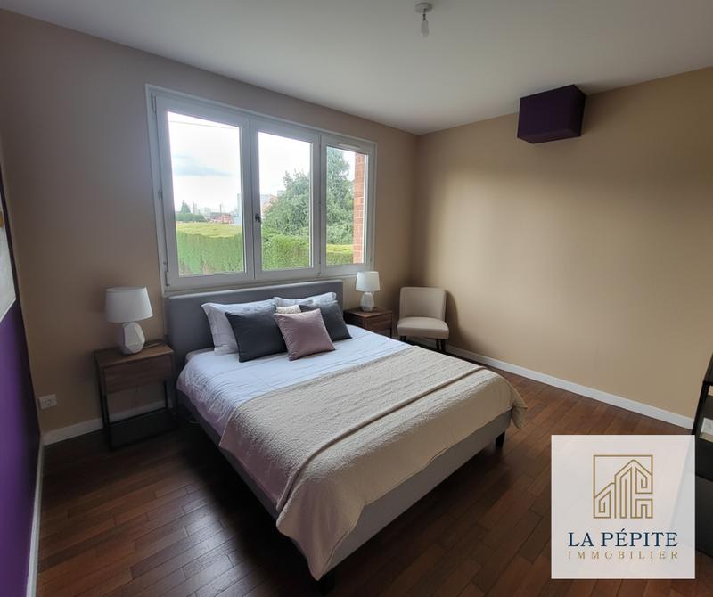 Maison - 84 m² - 4 pièces