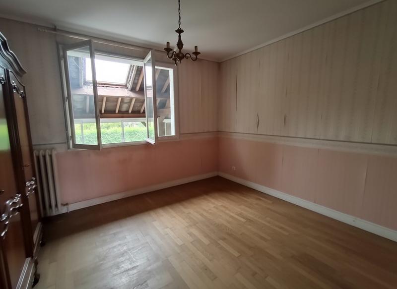 Maison - 87 m² - 5 pièces